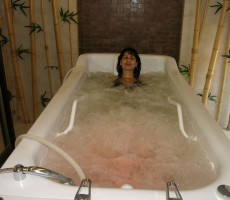 Гидромассажная ванна