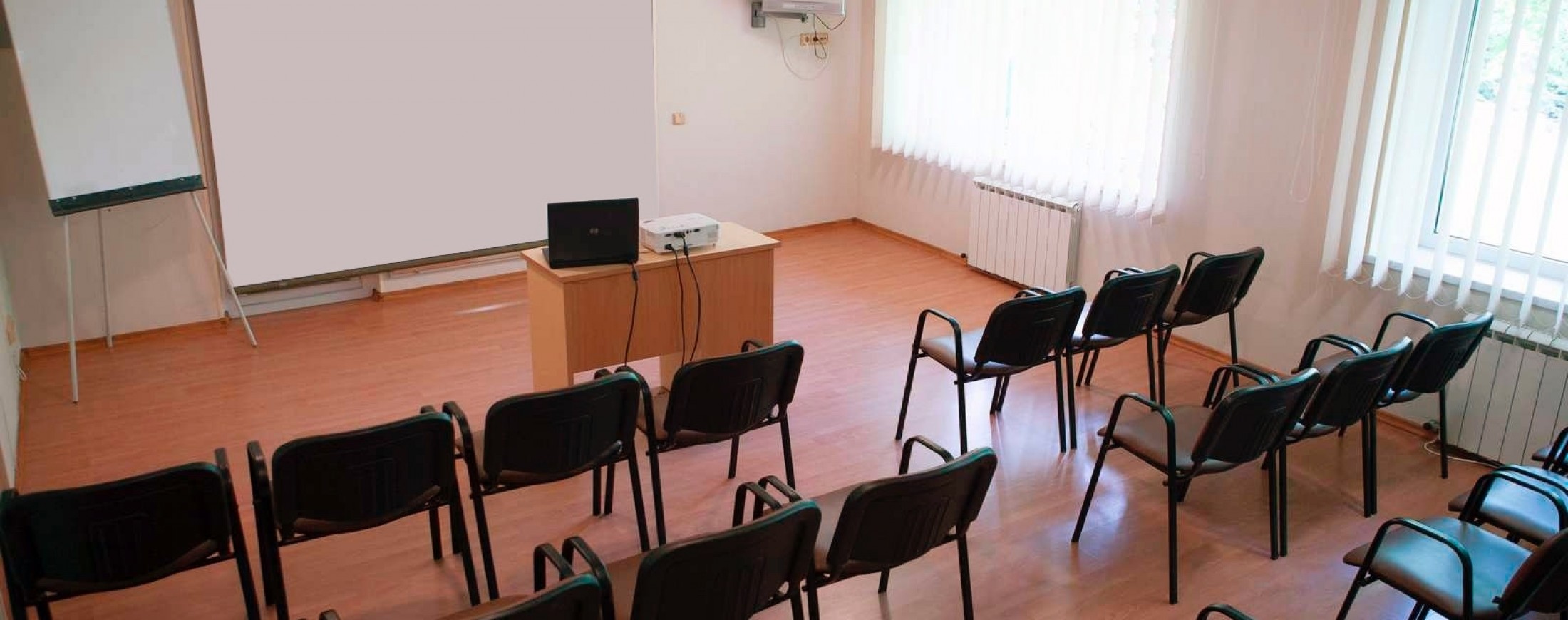 Conference hall «Two capitans»